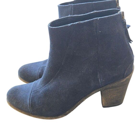 Hoss Blue Suede Lether Size 39, 8.5 Zip Heel Ankle Boot Spain Luxury Old Money - Picture 4 of 9